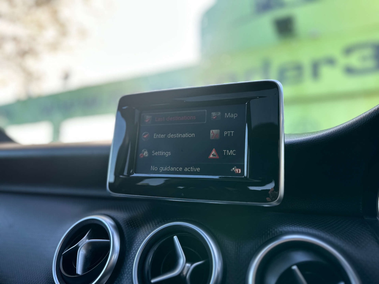 Used Mercedes-Benz A-Class 2014 for sale - 76650421: Photo 18