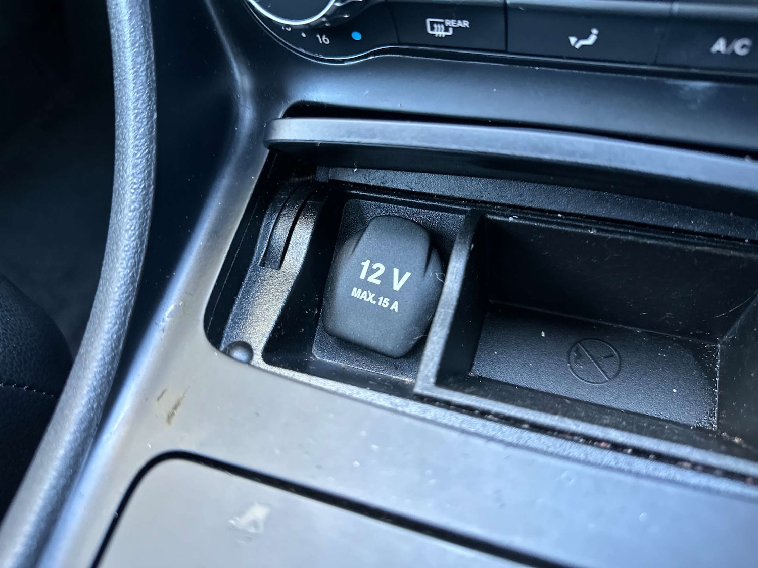 Used Mercedes-Benz A-Class 2014 for sale - 76650421: Photo 27