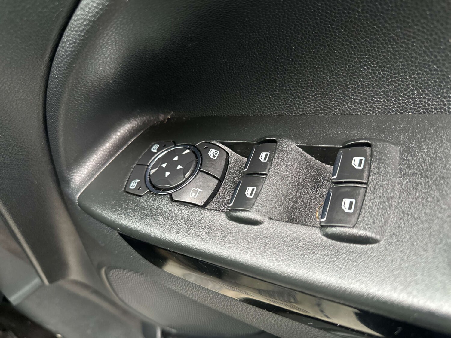 Used Ford Ecosport 2019 for sale - 78144596: Photo 32
