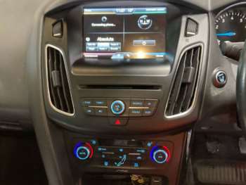 Used Ford Focus 2016 for sale - 74927183: Photo