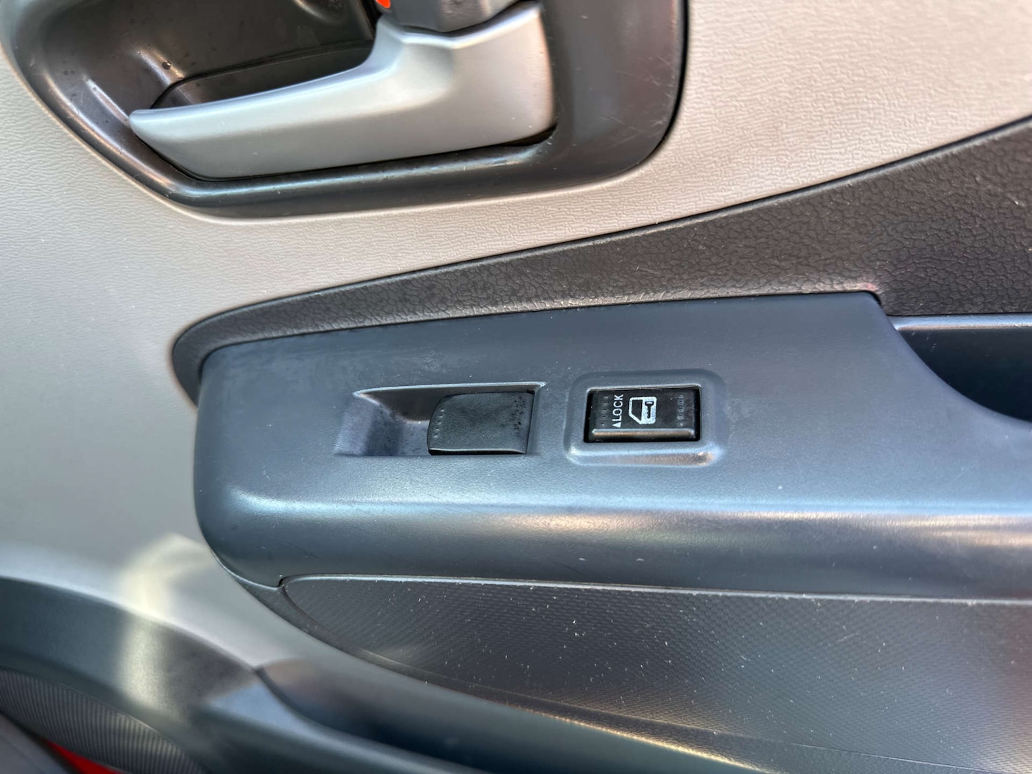 Used Suzuki Alto 2010 for sale - 77720561: Photo 21