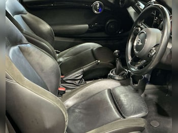 Used MINI Hatch 2017 for sale - 76299553: Photo 3