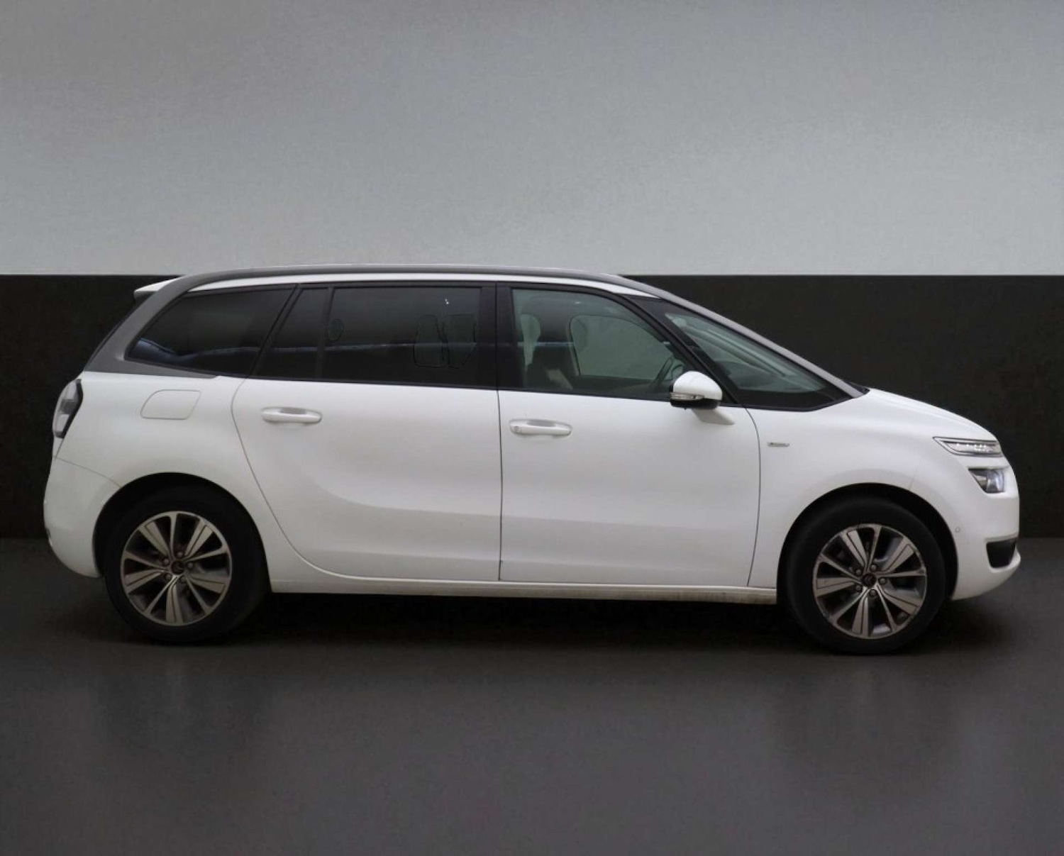 Used Citroen C4 Grand Picasso 2016 for sale - 76385754: Photo 11