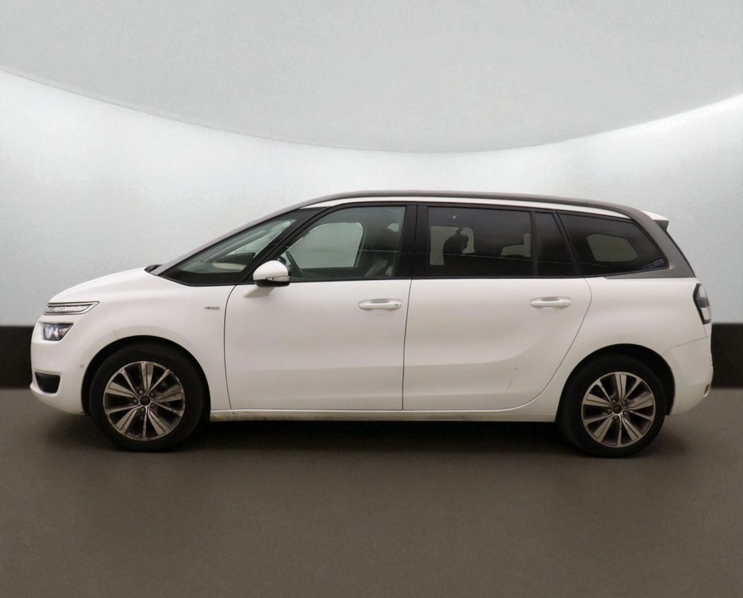 Used Citroen C4 Grand Picasso 2016 for sale - 76385754: Photo 12