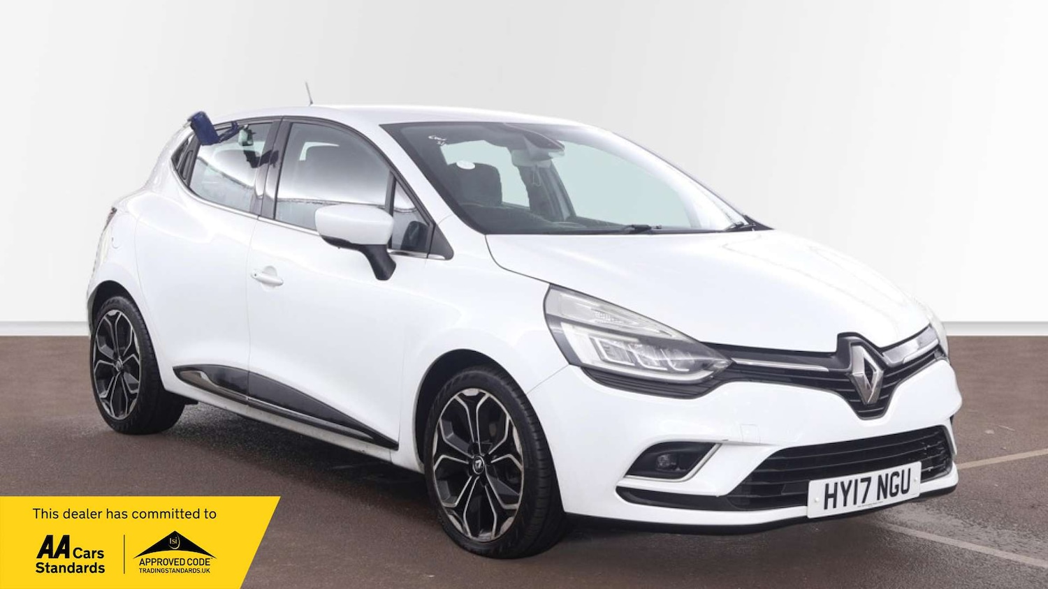 Used Renault Clio 2017 for sale - 77667848: Photo 1