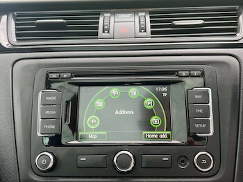 Used Skoda Rapid 2015 for sale - 75923175: Photo