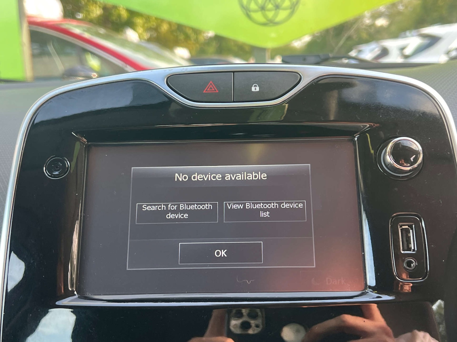 Used Renault Clio 2015 for sale - 76375098: Photo 18