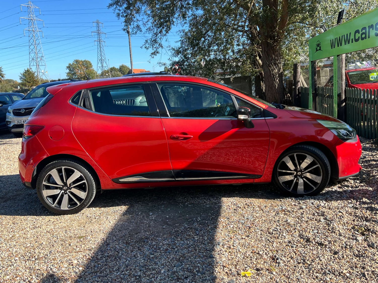 Used Renault Clio 2015 for sale - 76375098: Photo 7