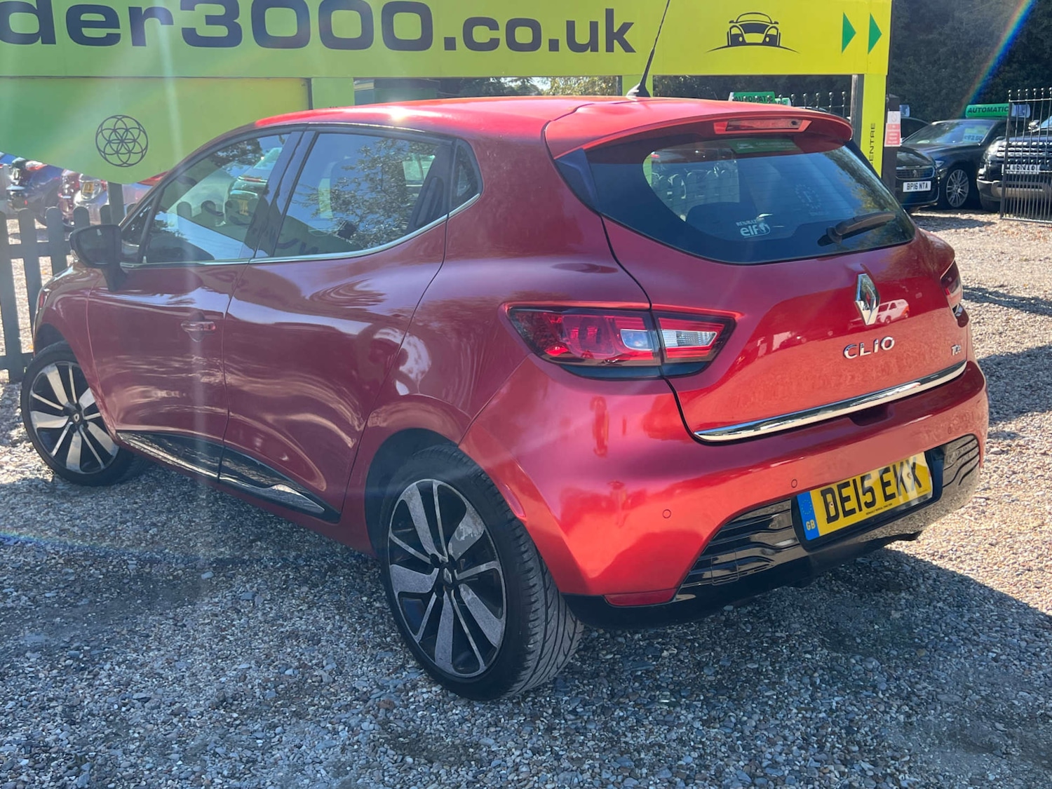 Used Renault Clio 2015 for sale - 76375098: Photo 9