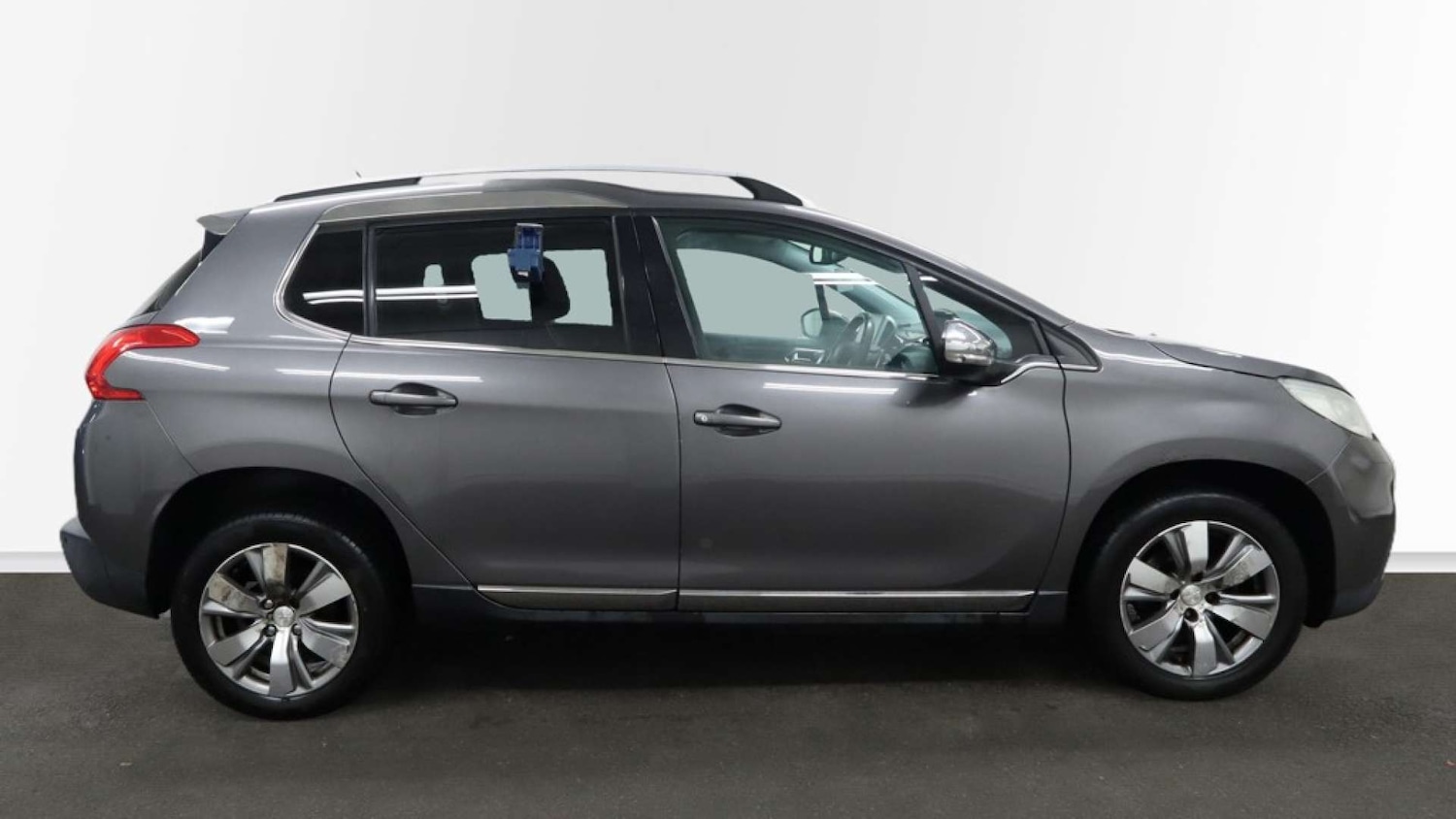 Used Peugeot 2008 2014 for sale - 77318485: Photo 9