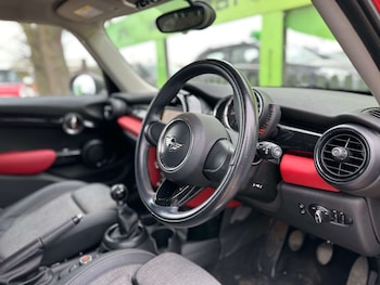 Used MINI Hatch 2015 for sale - 78829054: Photo