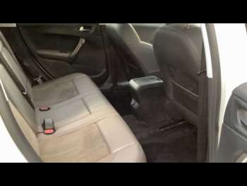 Used Peugeot 2008 2015 for sale - 74282398: Photo