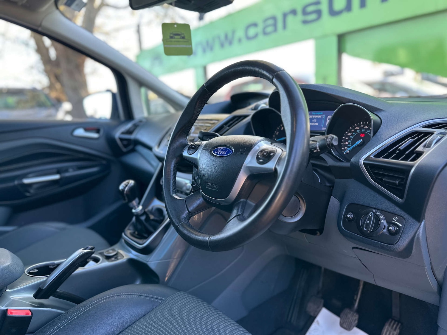 Used Ford C-Max 2014 for sale - 76757920: Photo 2