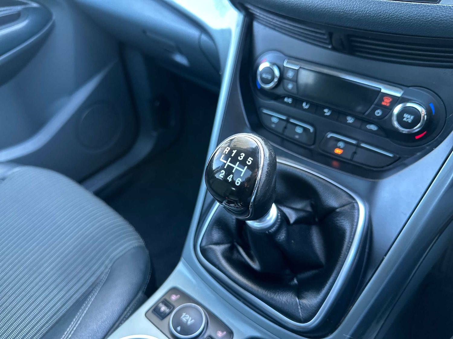 Used Ford C-Max 2014 for sale - 76757920: Photo 22