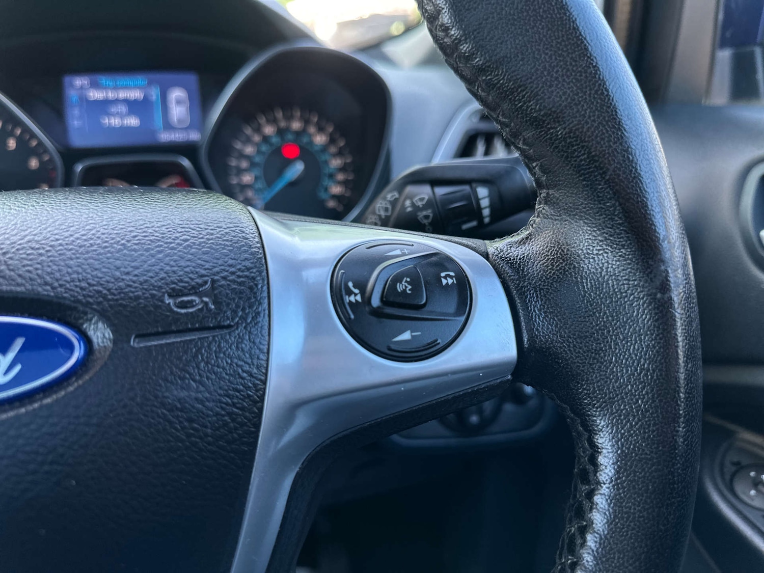 Used Ford C-Max 2014 for sale - 76757920: Photo 24