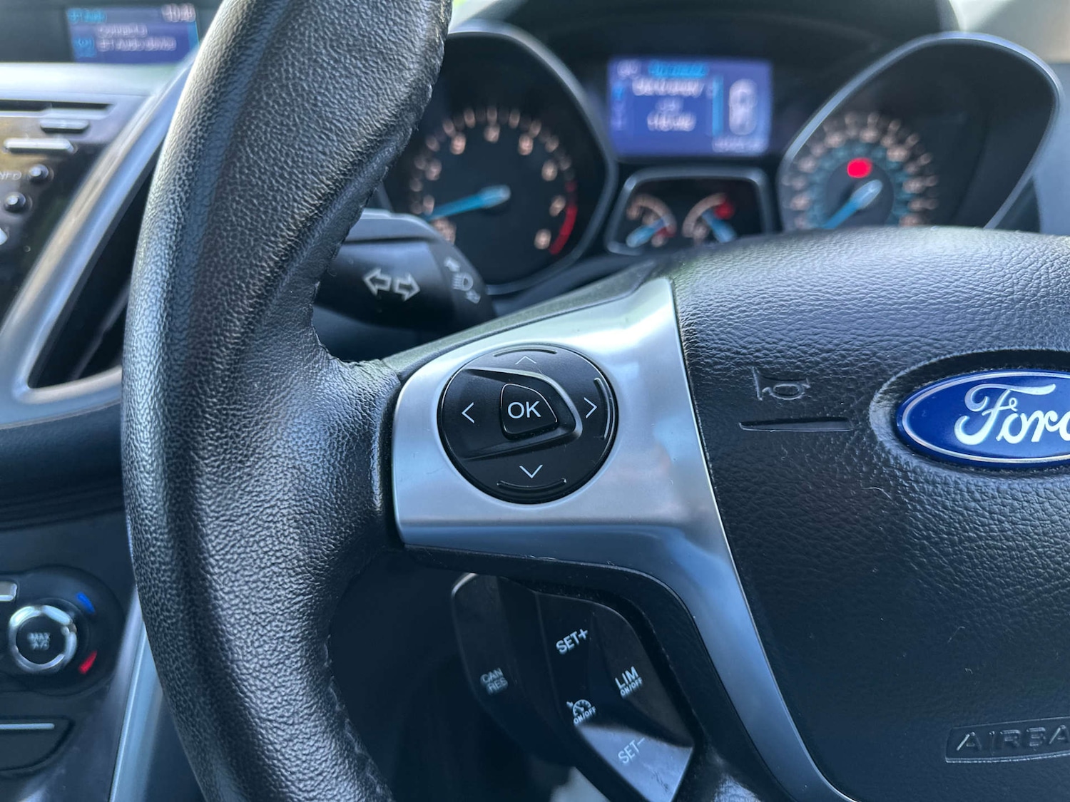 Used Ford C-Max 2014 for sale - 76757920: Photo 25