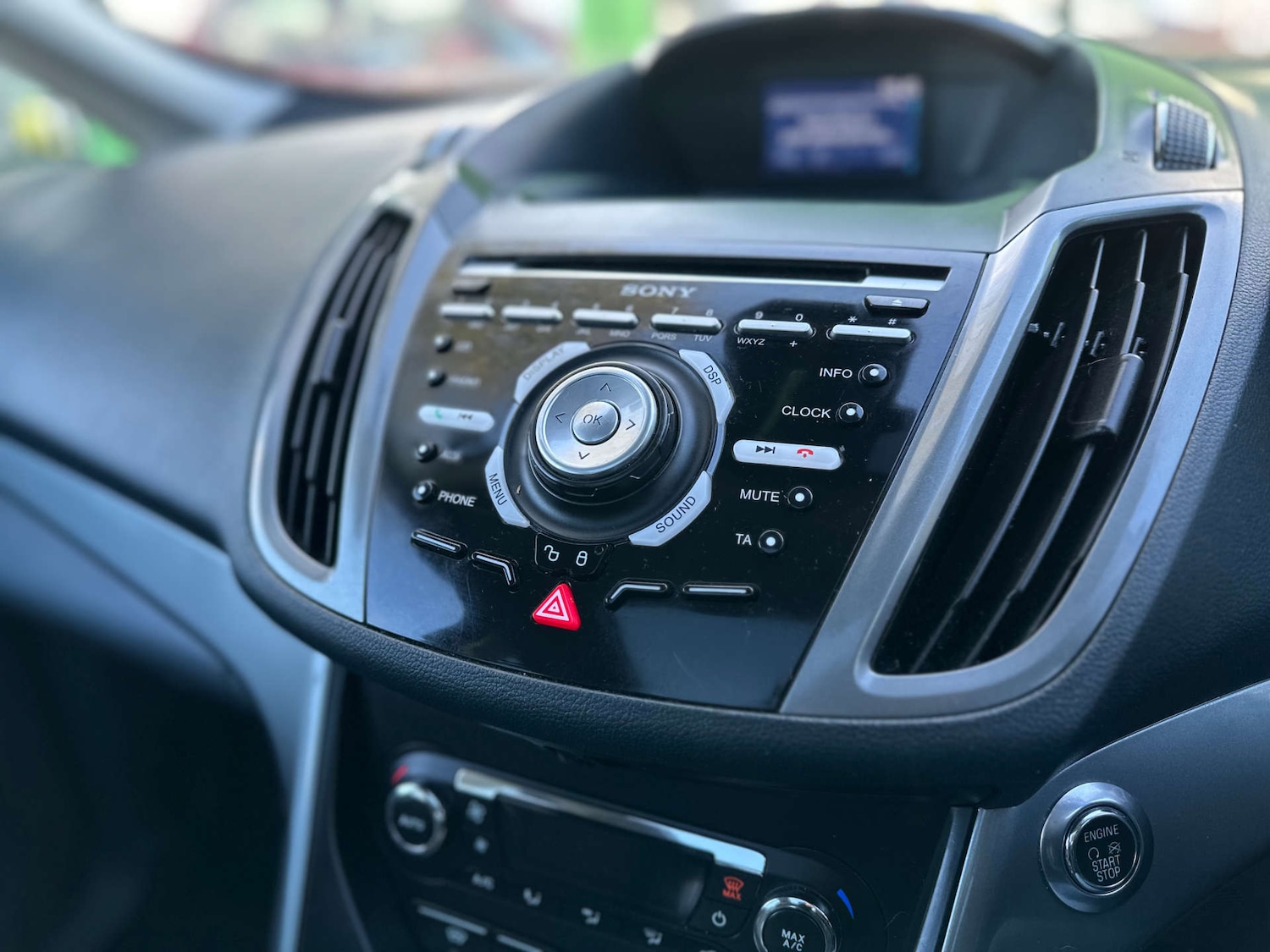 Used Ford C-Max 2014 for sale - 76757920: Photo 3