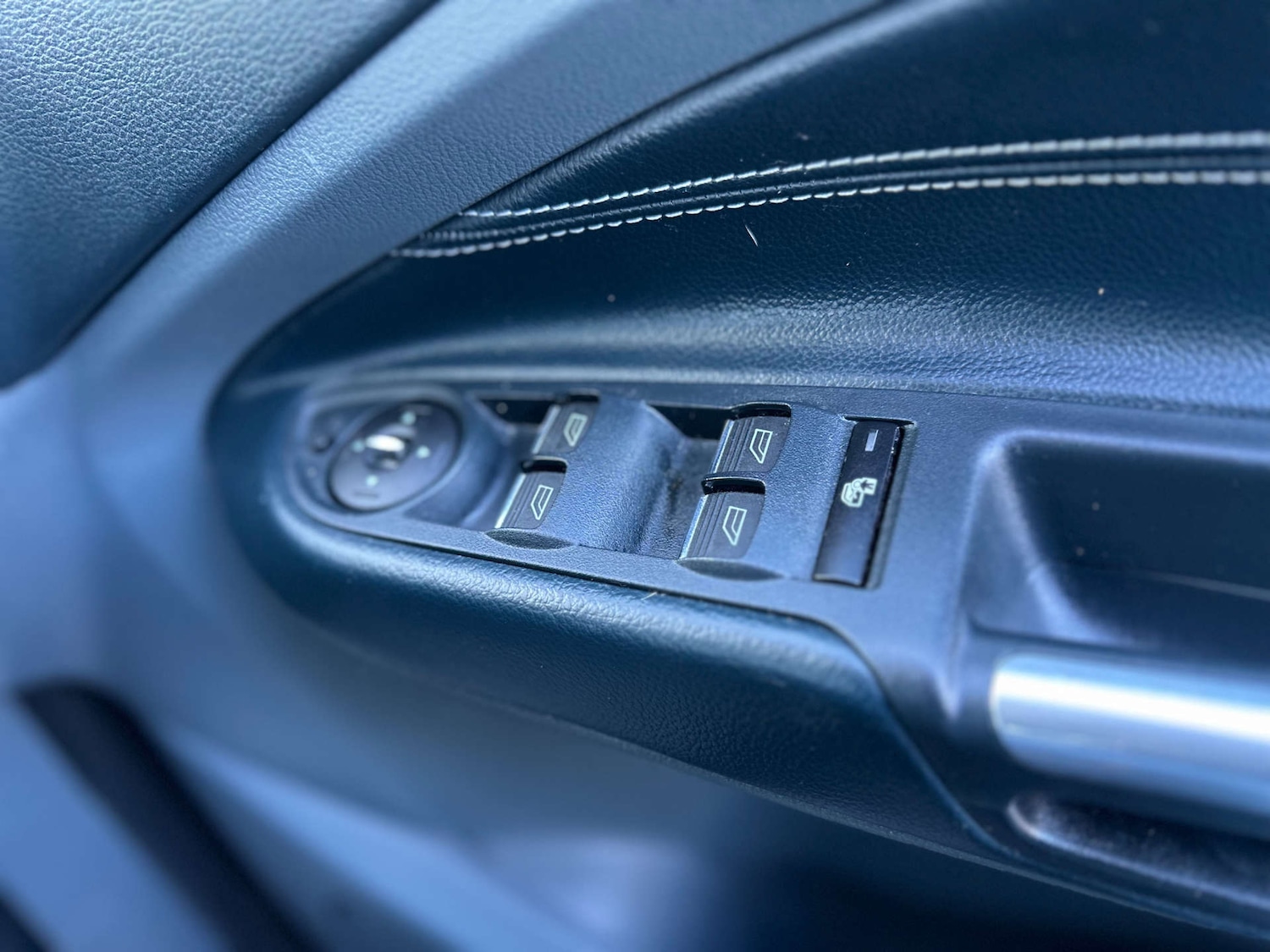 Used Ford C-Max 2014 for sale - 76757920: Photo 32