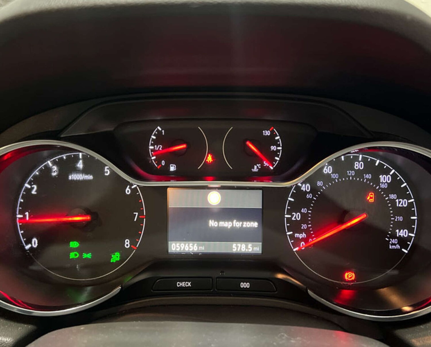 Used Vauxhall Grandland X 2018 for sale - 77469832: Photo 8