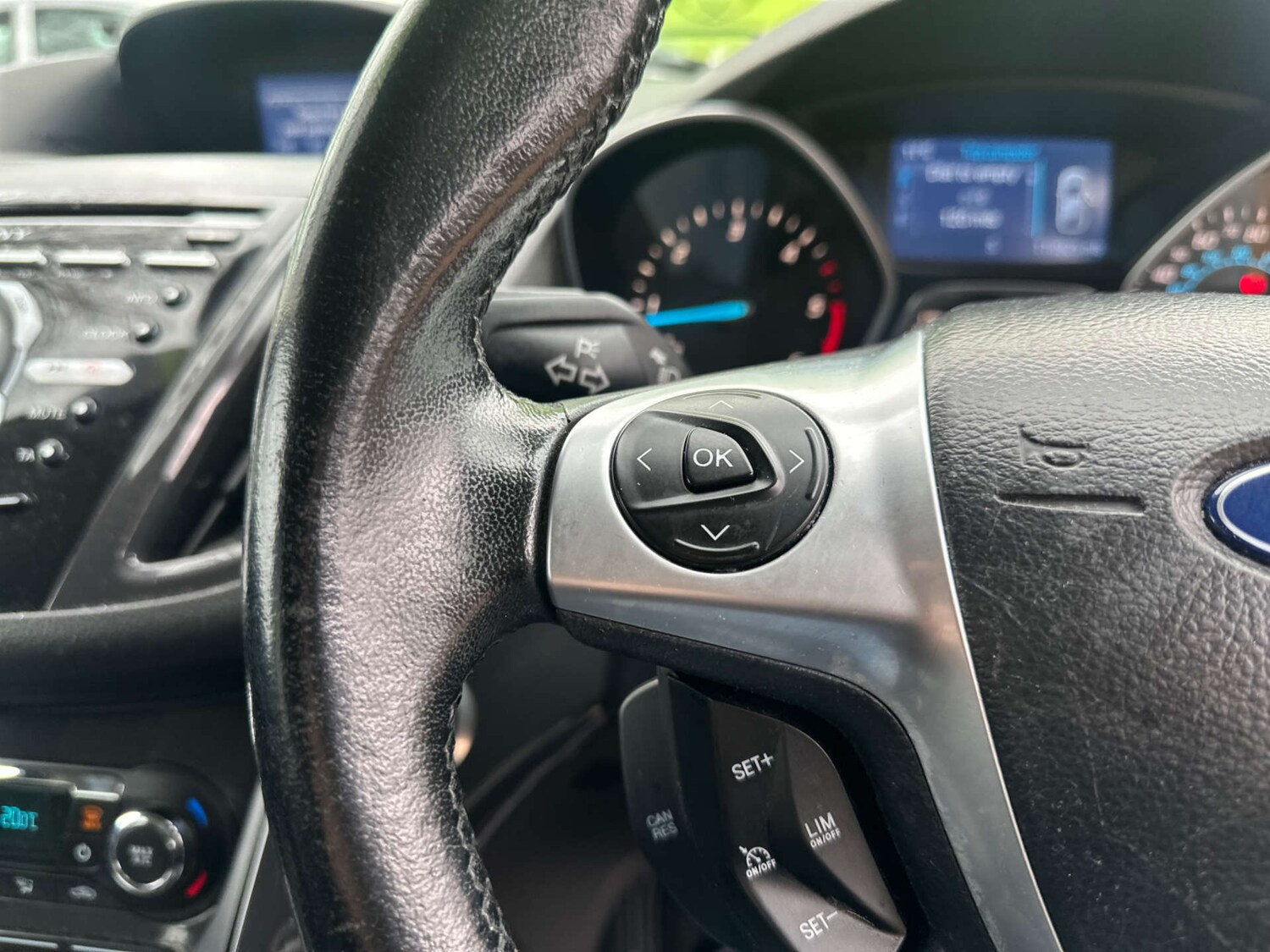 Used Ford Kuga 2015 for sale - 77523282: Photo 28