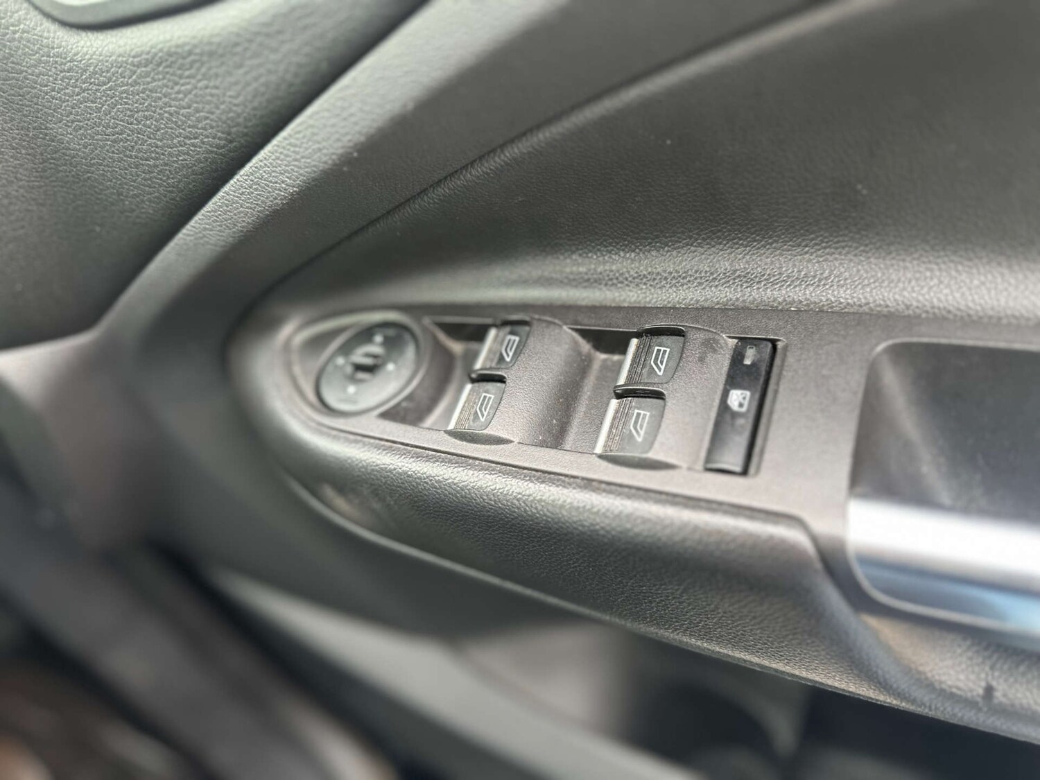 Used Ford Kuga 2015 for sale - 77523282: Photo 29