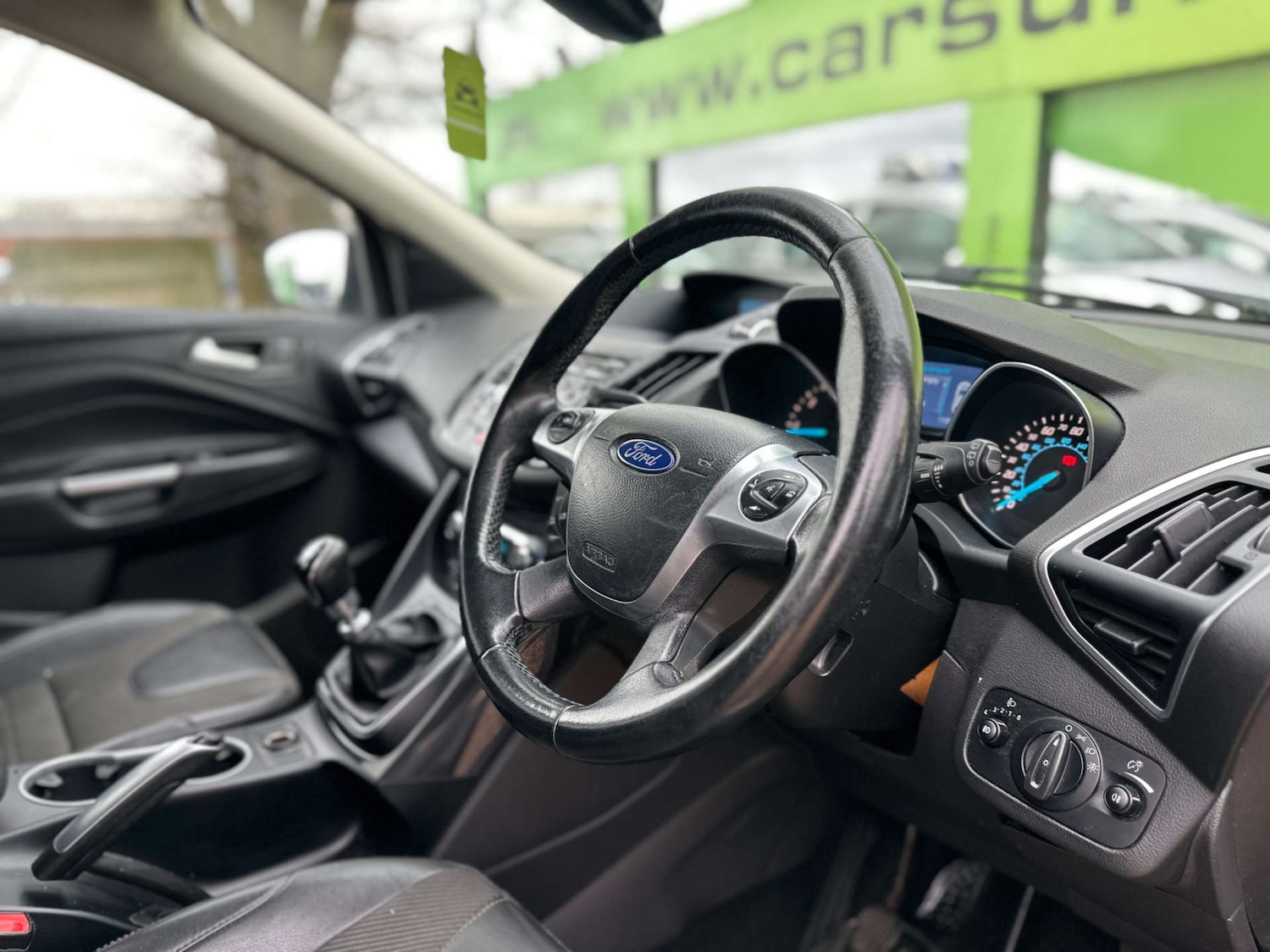 Used Ford Kuga 2015 for sale - 77523282: Photo 3