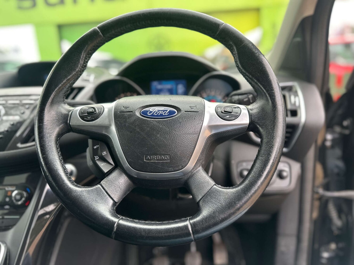 Used Ford Kuga 2015 for sale - 77523282: Photo 33