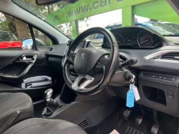 Used Peugeot 208 2017 for sale - 75105945: Photo