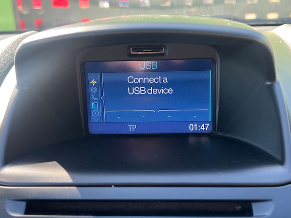 Used Ford Fiesta 2017 for sale - 76316519: Photo 23