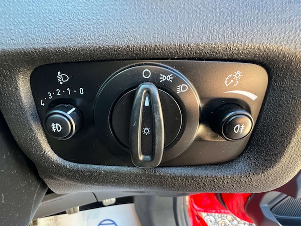Used Ford Fiesta 2017 for sale - 76316519: Photo 31