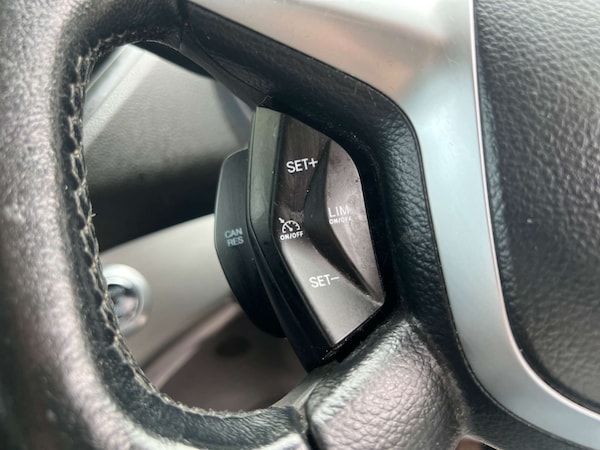 Used Ford Kuga 2016 for sale - 76263543: Photo 45