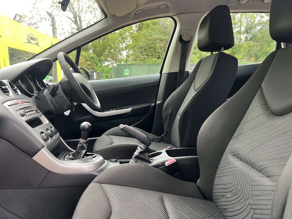 Used Peugeot 308 2012 for sale - 76193403: Photo 15