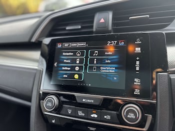 Used Honda Civic 2018 for sale - 79322316: Photo