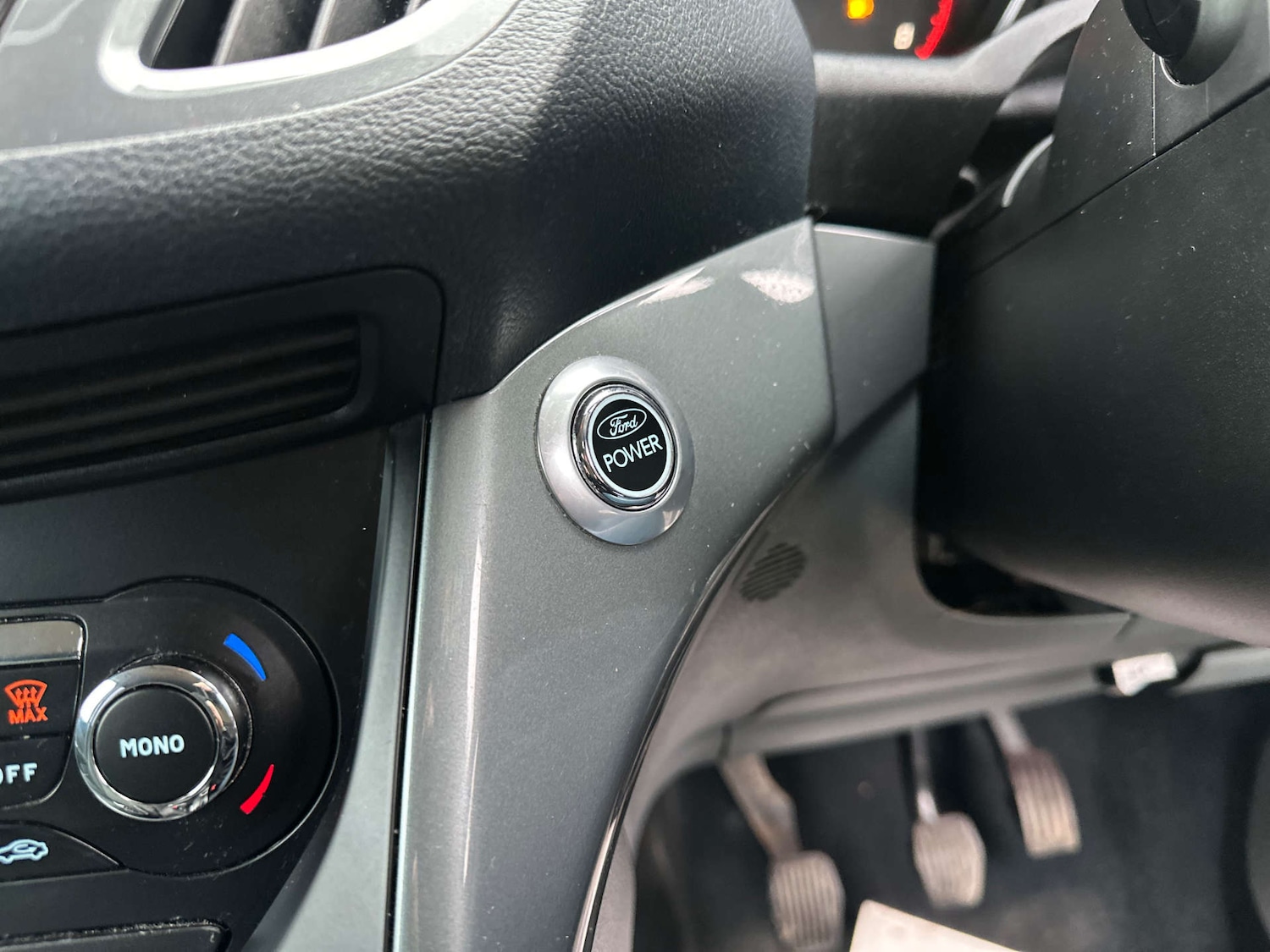 Used Ford C-Max 2012 for sale - 77127314: Photo 24