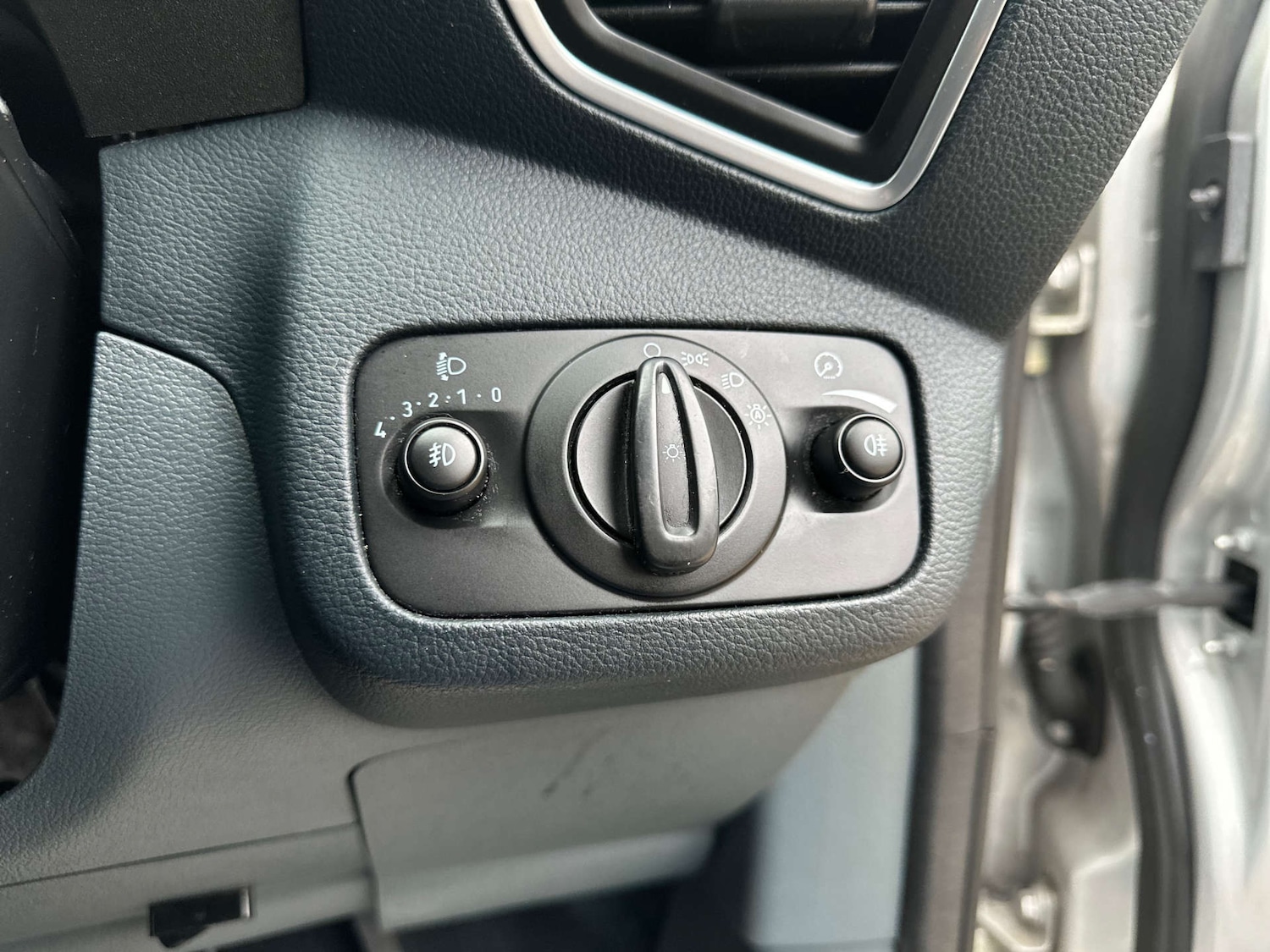 Used Ford C-Max 2012 for sale - 77127314: Photo 30