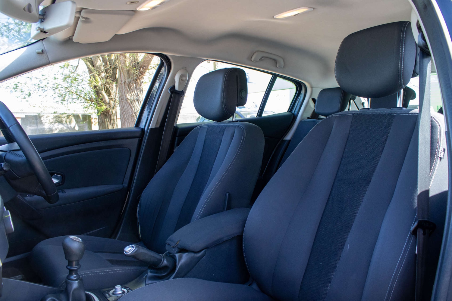 Used Renault Megane 2010 for sale - 78210402: Photo 11