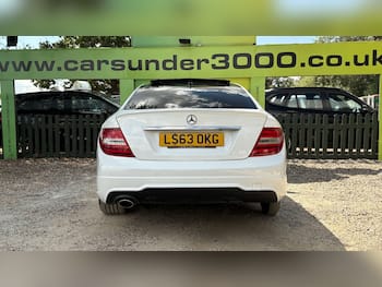 Used Mercedes-Benz C Class 2014 for sale - 79840235: Photo