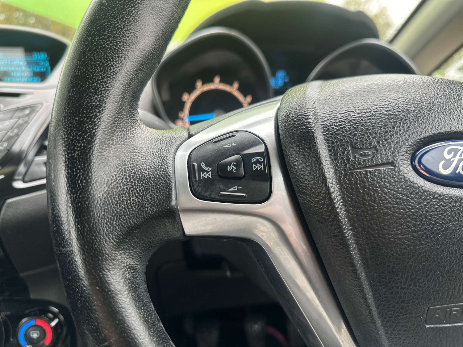 Used Ford Fiesta 2013 for sale - 76542271: Photo 26