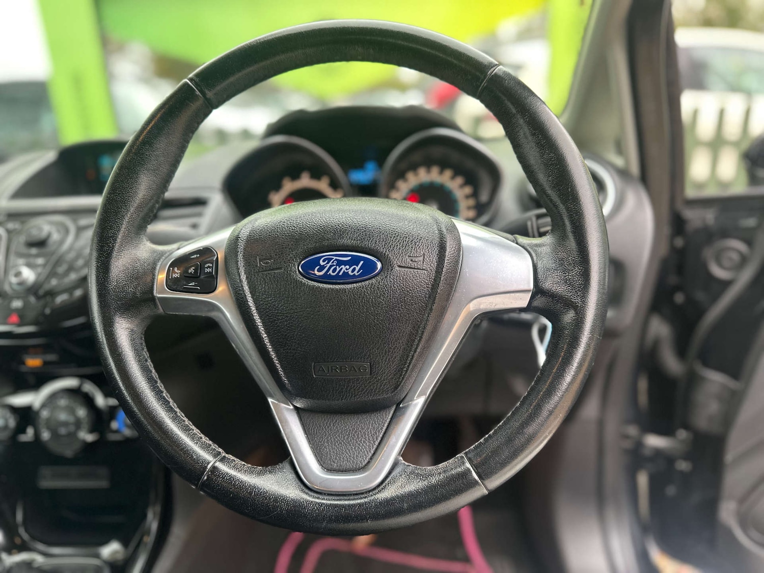 Used Ford Fiesta 2013 for sale - 76542271: Photo 28