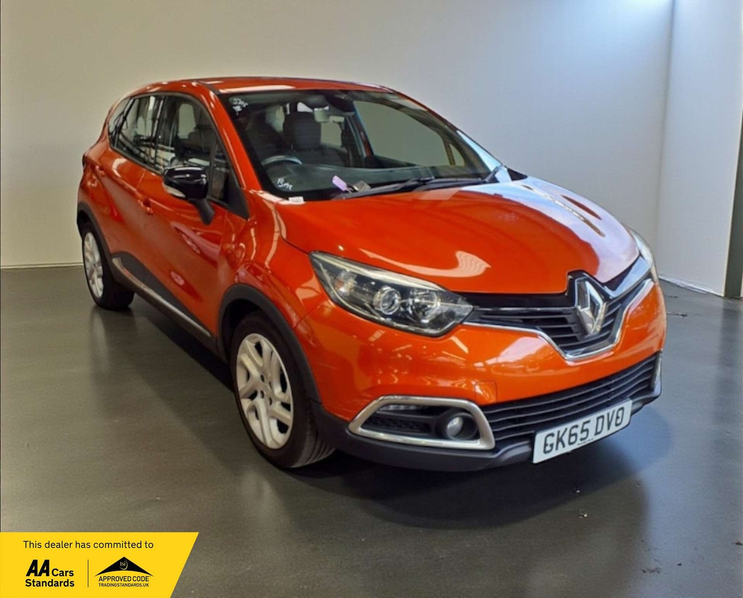Used Renault Captur 2015 for sale - 76157428: Photo 1