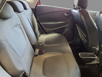 Used Renault Captur 2015 for sale - 76157428: Photo 4