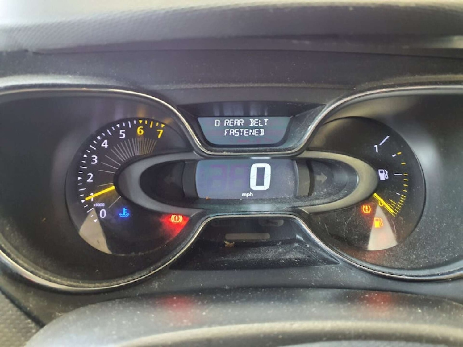 Used Renault Captur 2015 for sale - 76157428: Photo 7