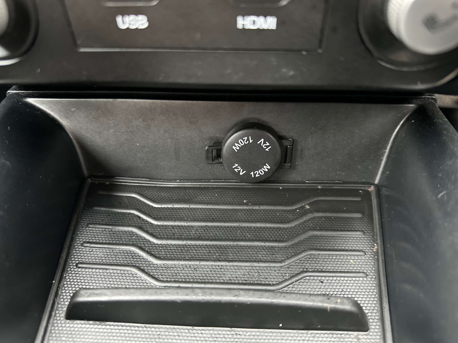 Used Ssangyong Tivoli 2016 for sale - 77571260: Photo 26