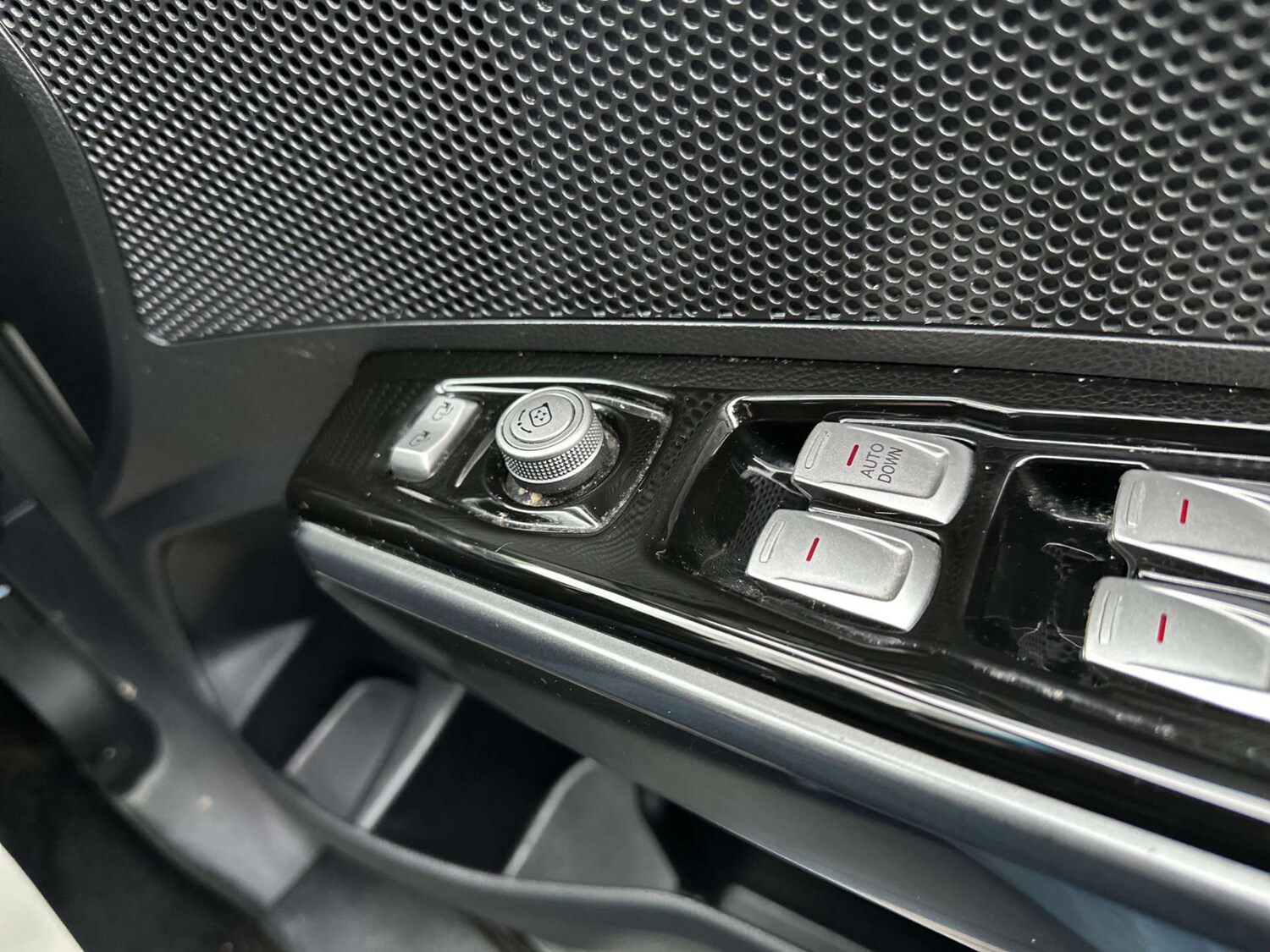 Used Ssangyong Tivoli 2016 for sale - 77571260: Photo 35