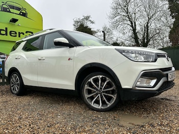 Used Ssangyong Tivoli 2016 for sale - 77571260: Photo