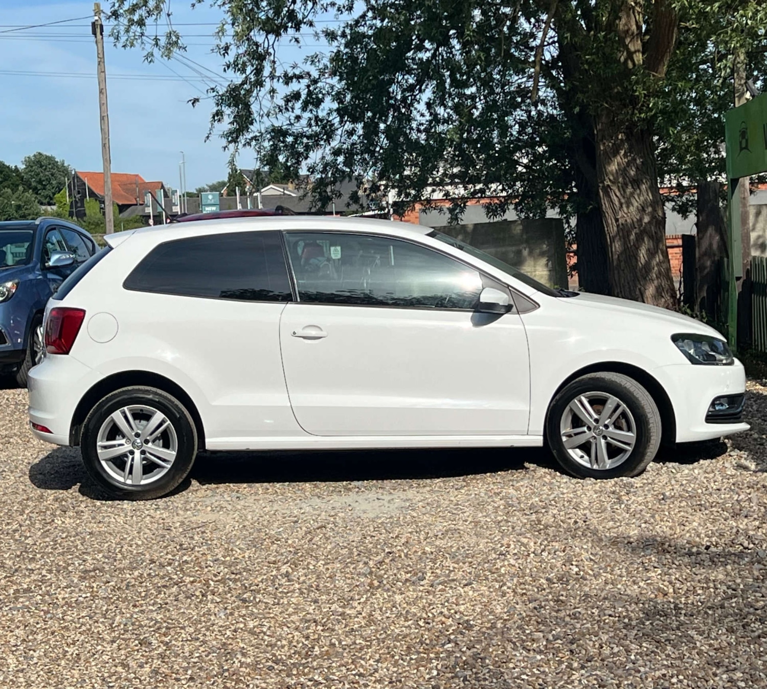 Used Volkswagen Polo 2016 for sale - 76829813: Photo 9