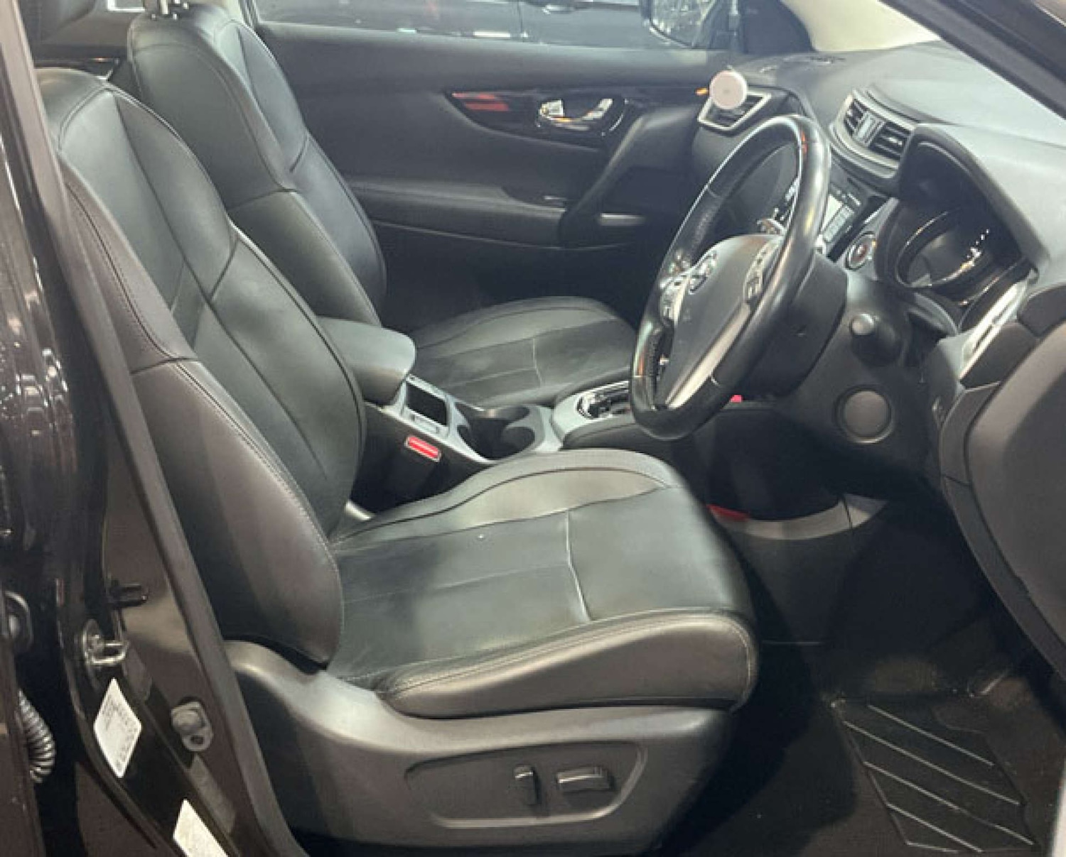 Used Nissan Qashqai 2014 for sale - 76719532: Photo 3