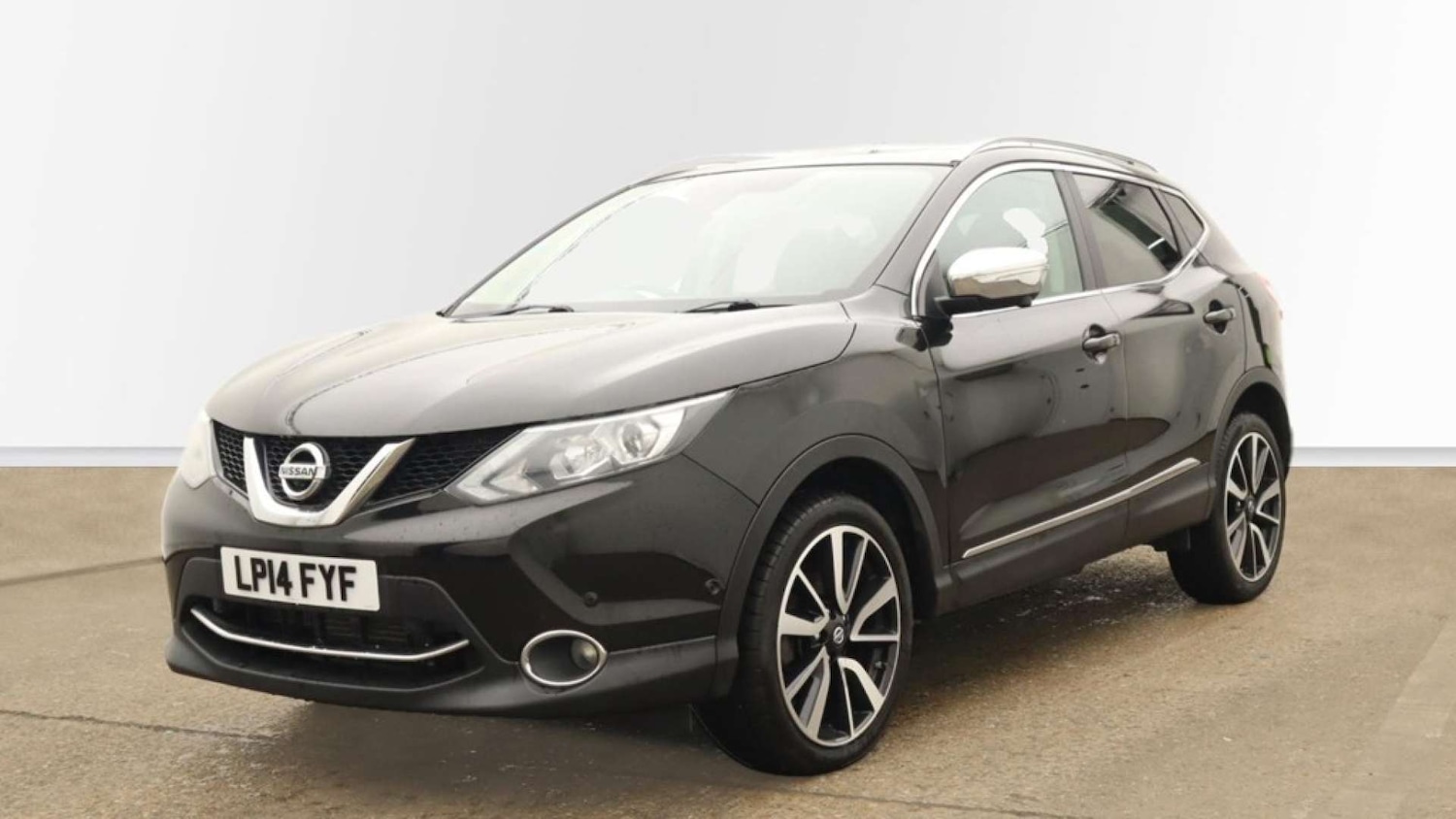 Used Nissan Qashqai 2014 for sale - 76719532: Photo 9