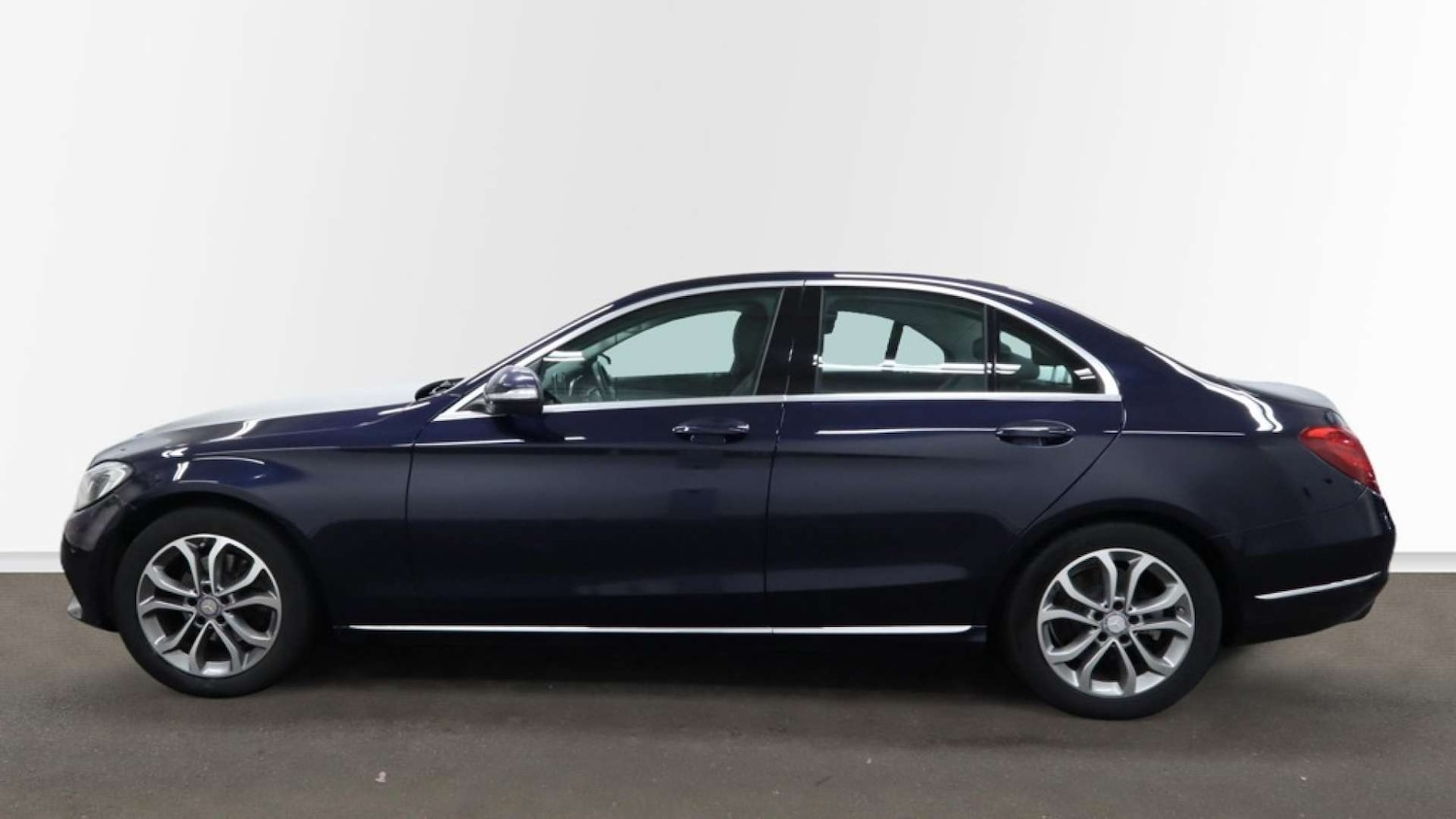 Used Mercedes-Benz C Class 2014 for sale - 77220995: Photo 10