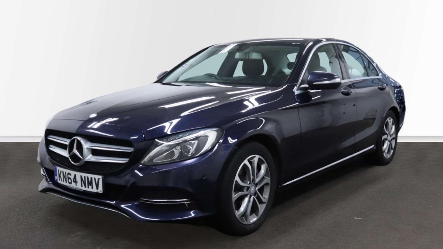 Used Mercedes-Benz C Class 2014 for sale - 77220995: Photo 5